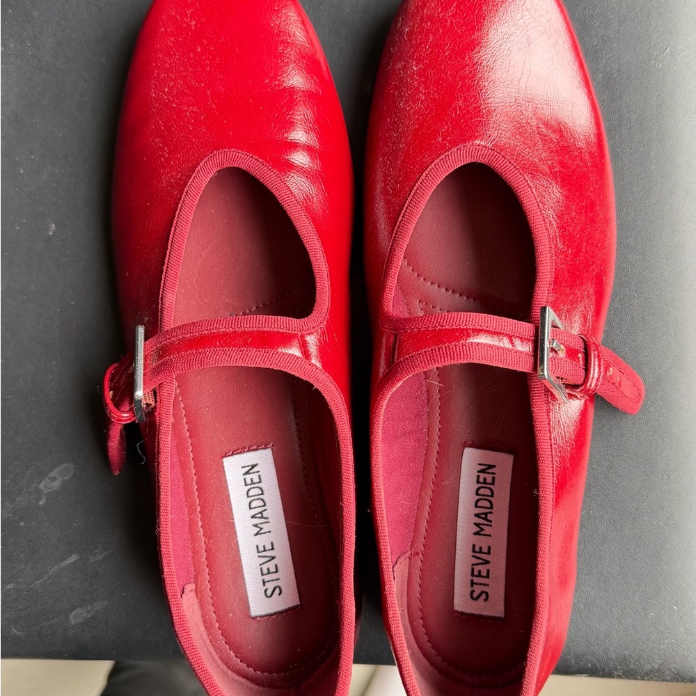 Steve Madden Red Patent Mary Jane Flats